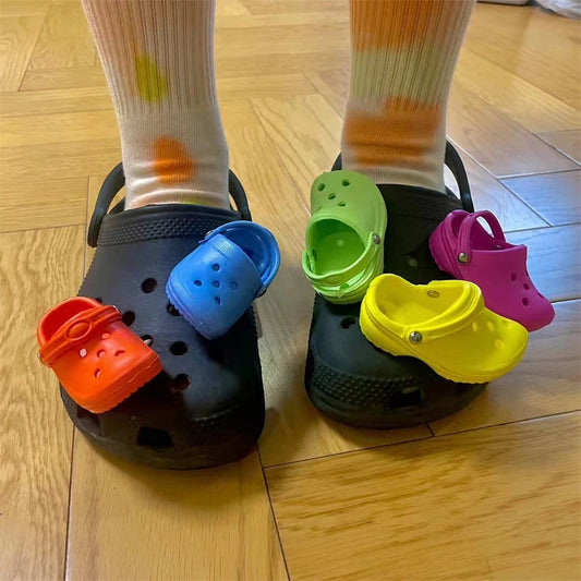 1Pcs Cute Mini Shoes Croc Charms Fashion Shoe Decoration Adult Kids Sandals Shoe Charms Colorful Jibz Cros Accessories